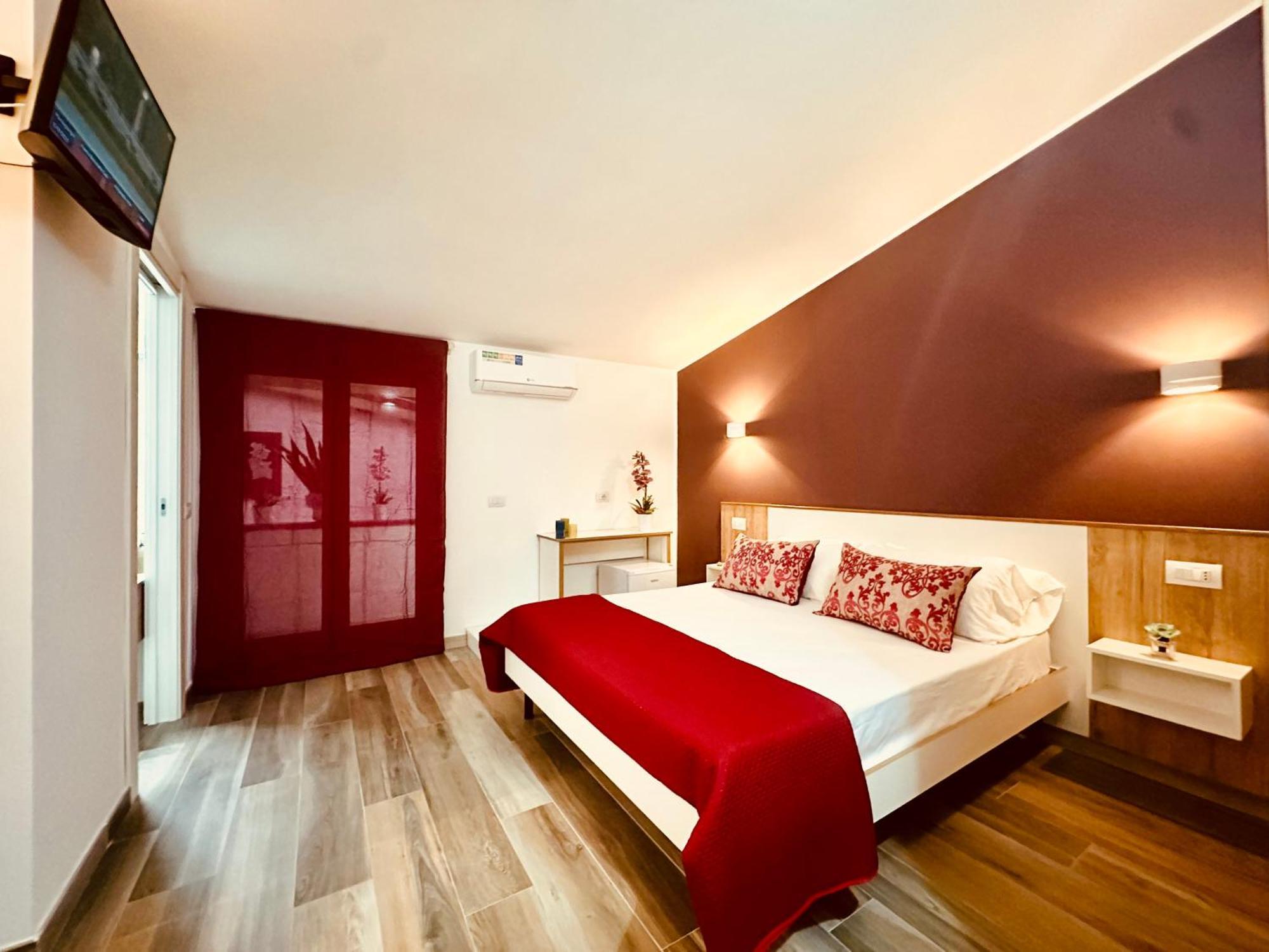 B&B The Sun - Family Rooms Tropea Exterior photo